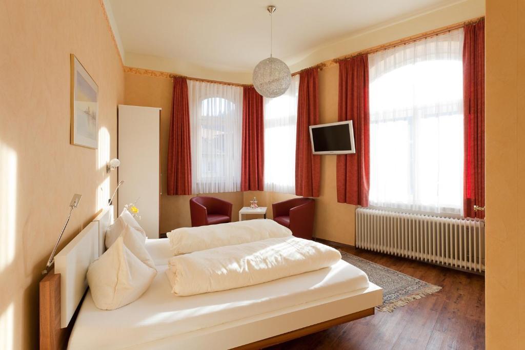 Hotel Kuehler Krug Fryburg Bryzgowijski Pokój zdjęcie